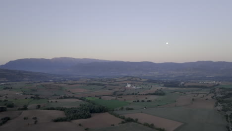 Sonnenaufgang-über-Dem-Ruhigen-Tal-Von-Tremp-In-Katalonien,-Spanien
