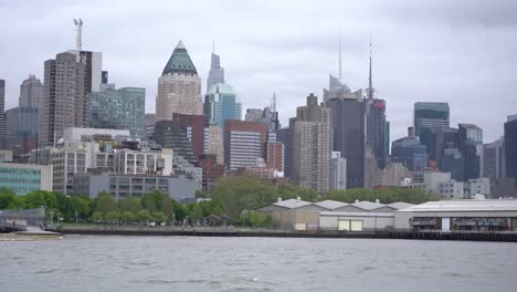 Manhattan-New-York-City-skyline