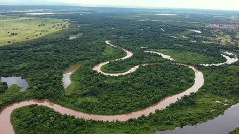 large-river-in-the-middle-of-Pantanal,-Biggest-savanna-in-the-world---Mato-Grosso-do-Sul,-Brazil