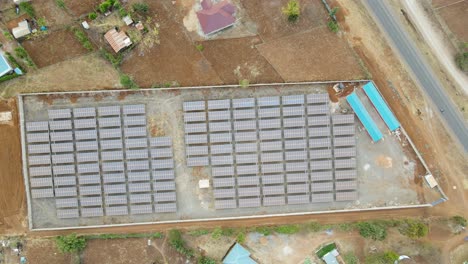 Planta-De-Energía-Solar-En-Kenia.-Energía-Renovable-Verde