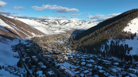 Lodges-And-Accommodations-In-Ski-Resort-Of-Sun-Valley-In-Central-Idaho