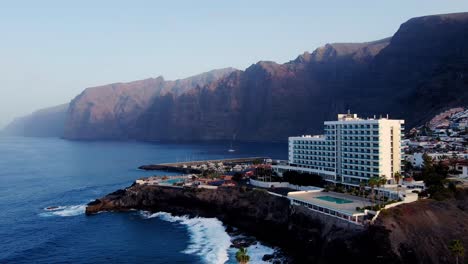 Huge-coast-line-of-the-beach-in-Canary-island,-drone-view