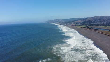 Rising-Shot-of-Pacifica-Beach-Waves