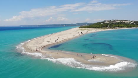 Der-Berühmte-Kopf-Des-Schönen-Und-Wunderschönen-Strandes-Von-Possidi,-Chalkidiki,-Griechenland