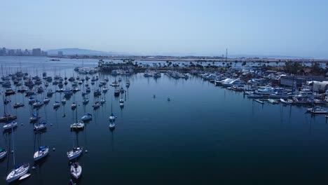 Vogelperspektive-Auf-Die-Bucht-Von-San-Diego-Am-Frühen-Morgen