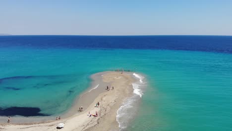 Der-Berühmte-Kopf-Des-Schönen-Und-Wunderschönen-Strandes-Von-Possidi,-Chalkidiki,-Griechenland