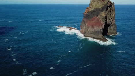 Drohnenschuss-über-Dem-Ozean-Von-Madeira