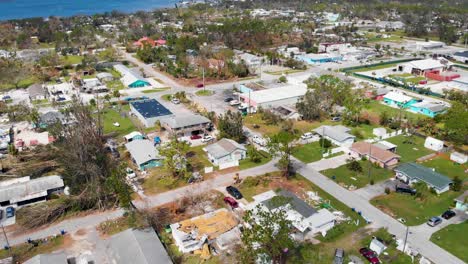 4K-Drone-Video-of-Hurricane-Damage-in-Englewood,-Florida---15