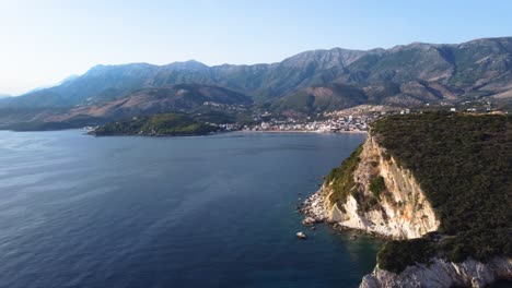 AERIAL-Panning-Shot-of-the-Beautiful-Albanian-Riviera-in-Himare,-Albania