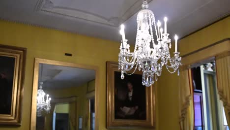 Luxury-Lights-within-Sir-John-Soane's-Museum,-London,-United-Kingdom