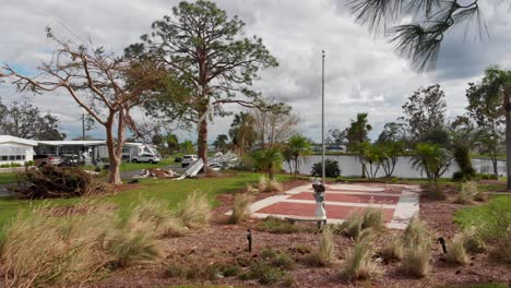 4K-Drone-Video-of-Hurricane-Damage-at-Mobile-Home-Park-in-North-Port,-FL---02