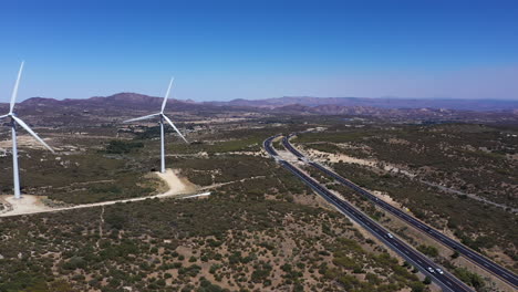 Drohne-über-East-County-San-Diego-Bei-Großen-Windmühlen-Und-Highway-8-In-Der-Nähe-Von-Campo