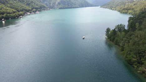 Luftaufnahmen-Von-Tara-Nationalpark-Serbien-Europa-Reiseziele-Für-Sommerferien