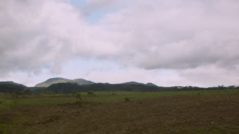 A-gloomy,-and-cloudy-afternoon-in-the-mountains-of-Murcia-town-in-Negros-Occidental,-Philippines
