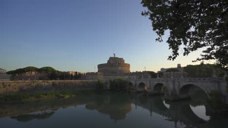 Castel-Sant'Angelo-by-the-Tiber-river-in-the-morning