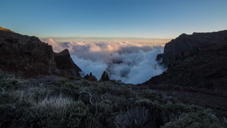 Timelapse-Of-Caldera-From-Roque-Los-Muchachos,-Volcanic-Island-Of-La-Palma,-Spain