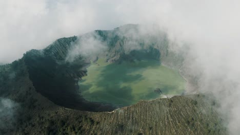 Crater-and-Green-Sulfur-Lake-of-El-Chichonal-Volcano-in-Chiapas,-Mexico---aerial-drone-shot