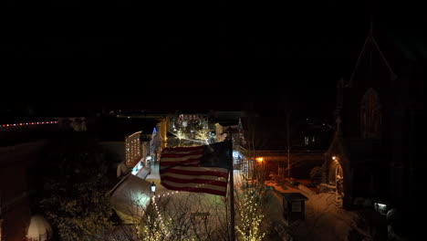 Bandera-Americana-Ondea-En-La-Noche