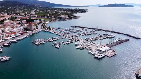 A-view-of-yachts-in-the-main-marine-at-Aegina-Island,-Saronic-Islands,-Greece