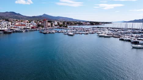 A-view-of-yachts-in-the-main-marine-at-Aegina-Island,-Saronic-Islands,-Greece