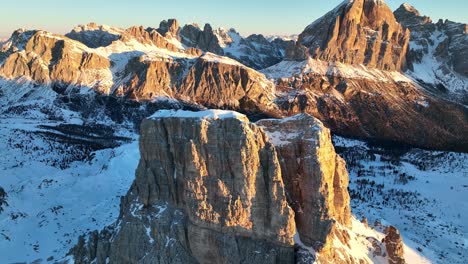 Peaks-in-the-Dolomites-at-sunrise-in-winter