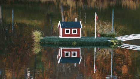 An-idyllic-scene-in-the-town-park-in-Sorreisa,-Norway