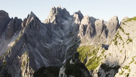 Tre-Cime-Di-Lavaredo-Berggipfel-In-Den-Dolomiten,-Alpen