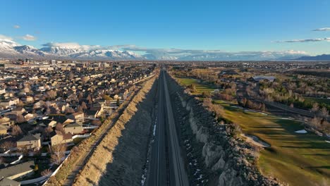 Railroad-Split-and-Beautiful-view-at-Lehi-Utah---Aerial-Forward