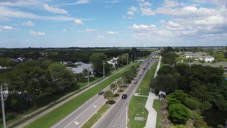 Light-traffic-on-Manatee-Avenue-Causeway-going-back-to-Bradenton,-Florida-from-Holmes-Beach