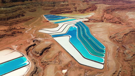 White-And-Blue-Color-Of-Water-In-Potash-Evaporation-Ponds-In-Moab,-Utah,-USA