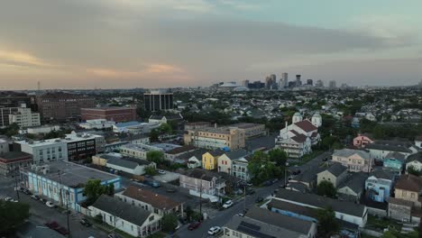 Luftschwenkansicht-Der-Stadt-New-Orleans