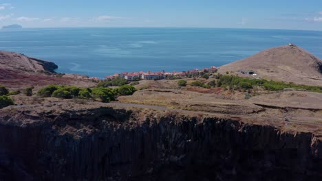 Aerial-view-of-the-eatsern-part-of-Madeira,-Ponta-de-São-Lourenço
