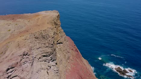 Luftaufnahme-Des-Eatsern-teils-Von-Madeira,-Spitze-Von-São-Lourenço