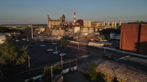 Drone-aerial-of-an-old-industry-alcohol-producing-plant-on-the-Illinois-River