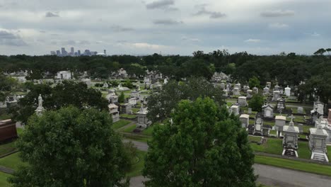 Aerial-view-of-old-cemetery-in-New-Orleans