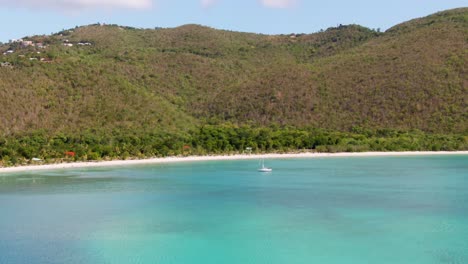 Soft-orbiting-aerial-showing-stunning-beach-in-US-Virgin-Islands-in-the-Caribbean