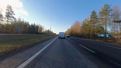 Timelapse-shot-driving-along-the-motorway-on-a-bright-sunny-day
