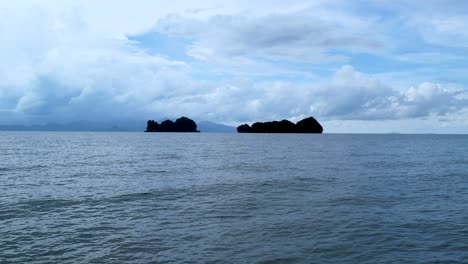 Pulau-Pasir,-Silhouettierte-Insel-Malaysia-Küste