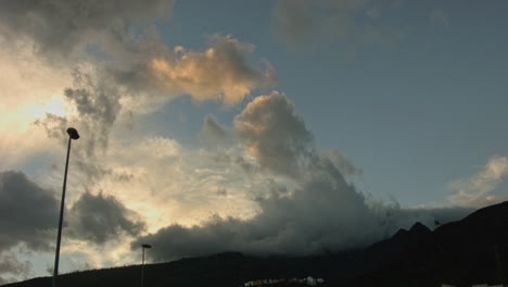 Tenerife-clouds-over-a-mountain-in-the-evening-timelapse