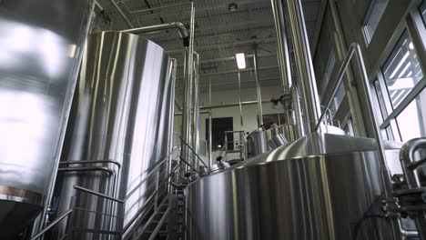 Large-brew-kettles-in-brewery-and-distillery