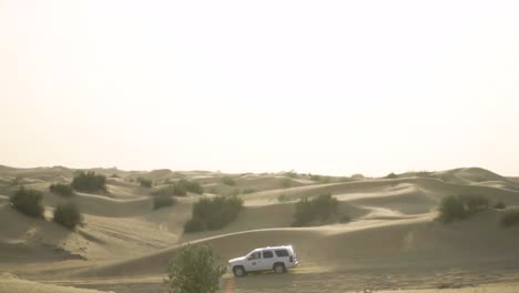 Driving-In-Sand-Dunes