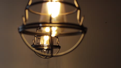Black-pendant,-Industrial-Lights-with-vintage-bulbs
