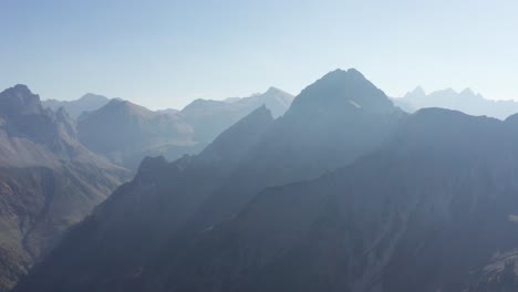 Filmische-Bayerische-Alpen-|-Nebelhorn-Berg-|-4k-D-log-Rec709-–-Perfekt-Für-Die-Farbkorrektur
