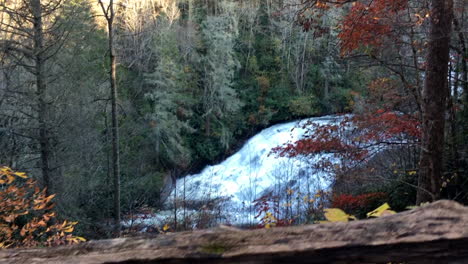Waterfall-in-Autumn-in-North-Carolina