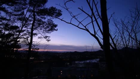 Crepúsculo-En-Noruega-Oscureciendo