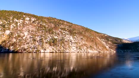 Bootfahren-In-Den-Fjorden-Rund-Um-Bergen,-Norwegen