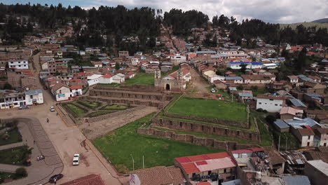 Stadt-In-Der-Nähe-Der-Kirche-In-Ayacucho,-Peru