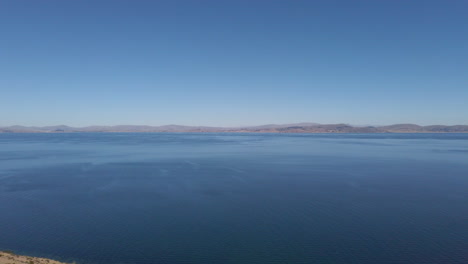 Höchster-Punkt-Insel-Taquile-Titicaca-Puno-Blick-Peru-60fps