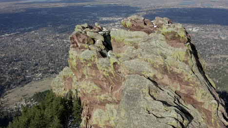 Aerial-footage-of-Flatiron-revealing-Boulder-Colorado