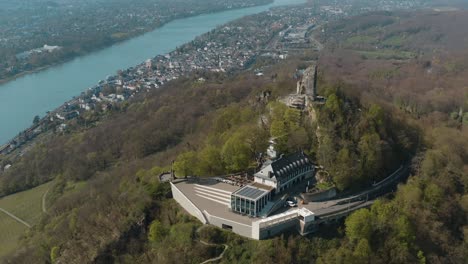 Drone---Aerial-shot-of-the-ruin-Drachenfels-with-the-river-rhine-Siebengebirge-near-Bonn---Königswinter-30p